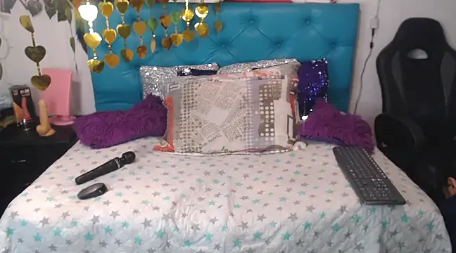 SARAWILLS online show from February 17, 2025, 1:10 pm