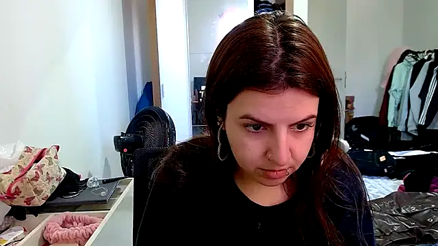 Snapshot of chelbyy chatting on September 26, 2025, 5:17 pm chelbyy online show from September 26, 2025, 5:17 pm