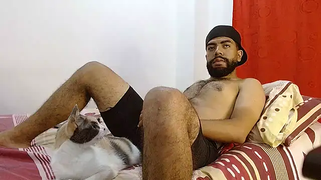 Snapshot of Aroon_Stonne chatting on January 12, 2025, 4:52 am Aroon Stonne online show from January 12, 2025, 4:52 am