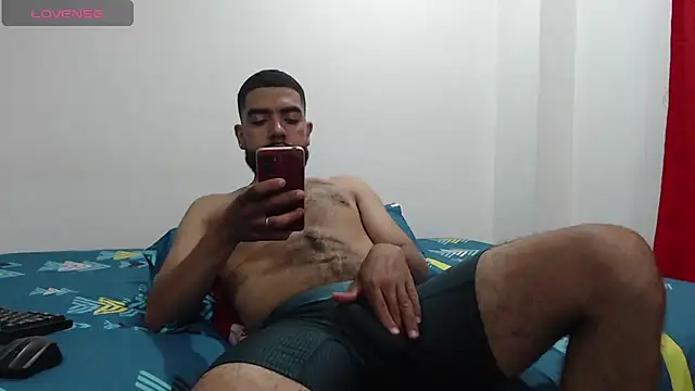 Snapshot of Aroon_Stonne chatting on July 3, 2026, 6:09 am Aroon Stonne online show from July 3, 2026, 6:09 am