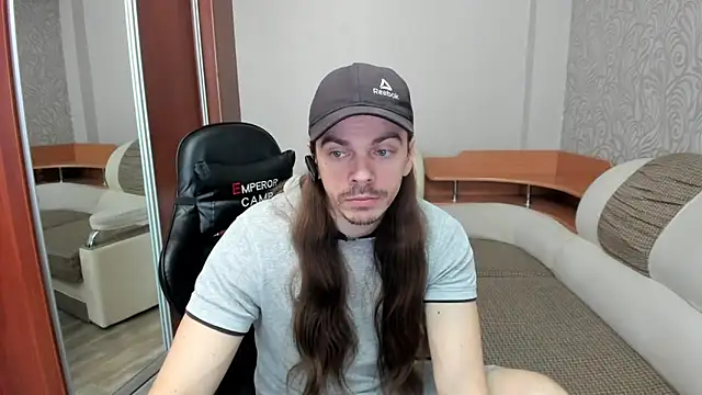 Marrymepls online show from February 3, 2026, 6:40 am