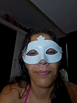 casaldeliciabrazil online show from February 2, 2026, 6:50 pm