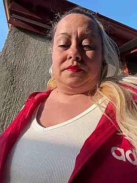 SabinaSweety online show from March 11, 2026, 2:56 pm