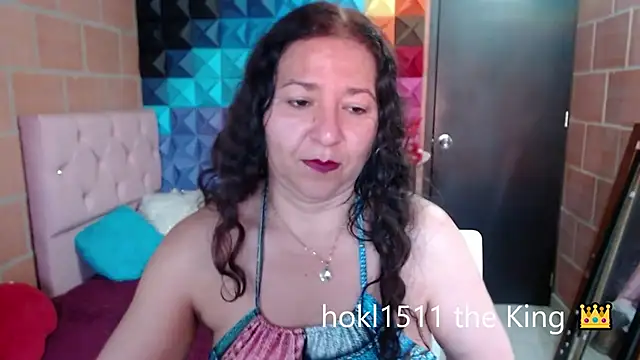 Snapshot of katifoxx chatting on December 26, 2024, 8:00 pm katifoxx online show from December 26, 2024, 8:00 pm