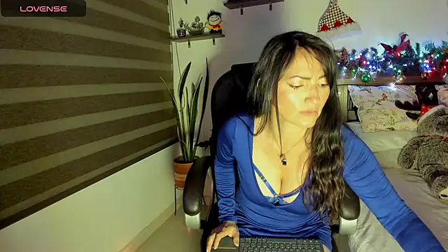 Snapshot of Ariella_tits chatting on December 13, 2024, 12:09 am Ariella tits online show from December 13, 2024, 12:09 am