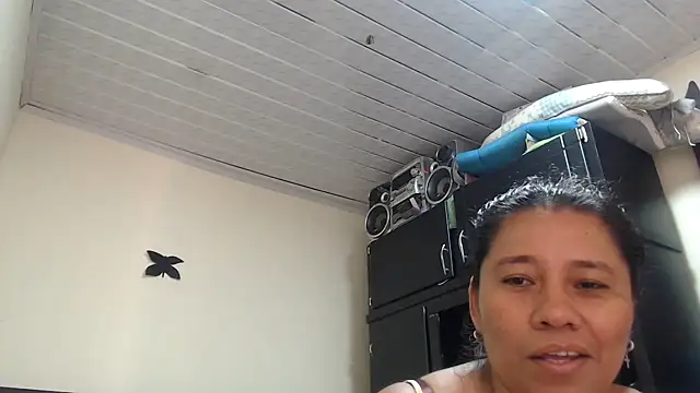 adrixxx38 online show from May 12, 2026, 9:23 pm