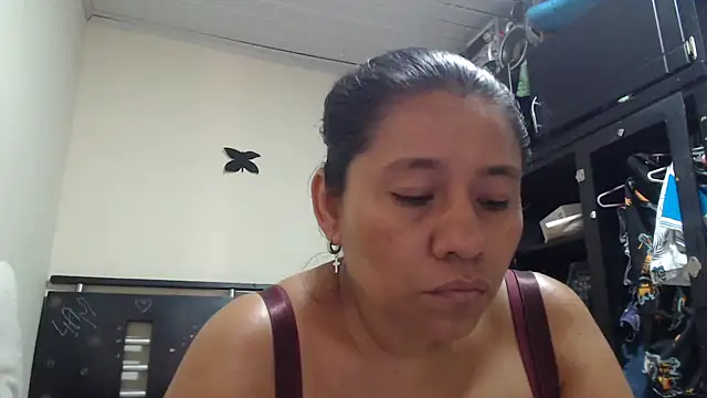 adrixxx38 online show from May 30, 2026, 4:37 pm
