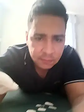 Snapshot of Juan26041993 chatting on January 12, 2026, 6:13 pm Juan26041993 online show from January 12, 2026, 6:13 pm