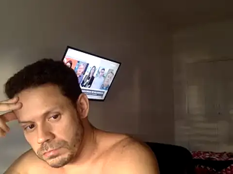 Snapshot of FelipeRiver chatting on January 6, 2026, 8:01 pm FelipeRiver online show from January 6, 2026, 8:01 pm