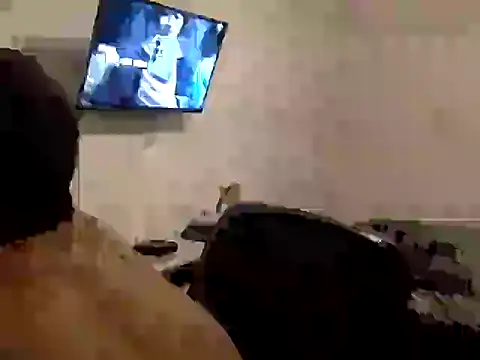 Snapshot of FelipeRiver chatting on March 26, 2026, 12:50 am FelipeRiver online show from March 26, 2026, 12:50 am