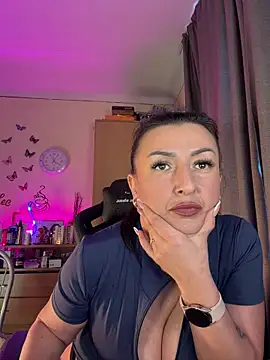 Hotangel75 online show from April 2, 2026, 8:23 am