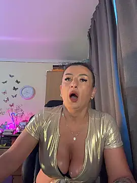 Hotangel75 online show from June 26, 2026, 5:34 am