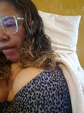 Snapshot of mila38 chatting on June 8, 2026, 7:53 am mila38 online show from June 8, 2026, 7:53 am