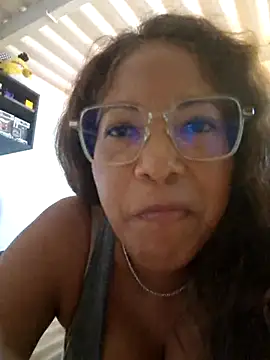 Snapshot of mila38 chatting on June 19, 2026, 3:27 pm mila38 online show from June 19, 2026, 3:27 pm