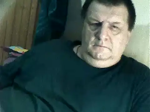 Vyrtous579 online show from February 8, 2025, 3:21 pm