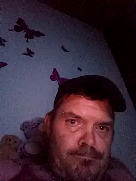 maiki7778 online show from September 21, 2025, 1:40 am