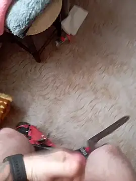 maiki7778 online show from November 24, 2025, 1:33 pm