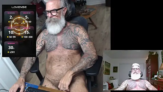 Snapshot of njdbear chatting on July 31, 2026, 2:44 am njdbear online show from July 31, 2026, 2:44 am