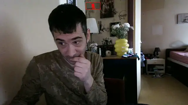 Snapshot of Ethangay chatting on April 13, 2026, 9:26 am Ethangay online show from April 13, 2026, 9:26 am