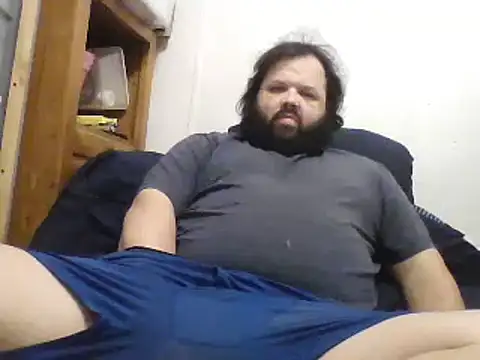 Snapshot of Strongbutgentle36 chatting on December 21, 2024, 4:09 am Strongbutgentle36 online show from December 21, 2024, 4:09 am