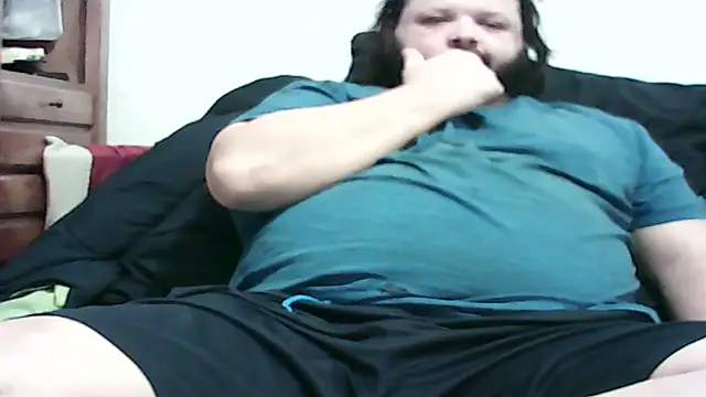 Snapshot of Strongbutgentle36 chatting on January 24, 2025, 5:00 pm Strongbutgentle36 online show from January 24, 2025, 5:00 pm