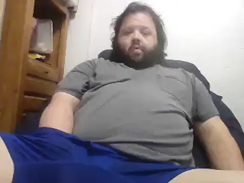 Snapshot of Strongbutgentle36 chatting on February 15, 2025, 2:58 am Strongbutgentle36 online show from February 15, 2025, 2:58 am