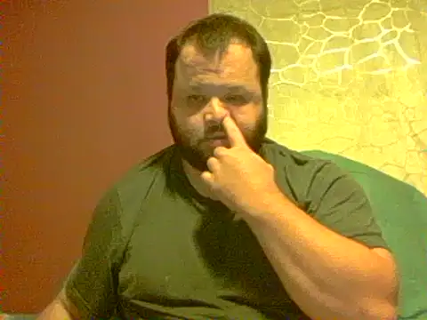 Snapshot of Strongbutgentle36 chatting on September 23, 2025, 8:50 am Strongbutgentle36 online show from September 23, 2025, 8:50 am