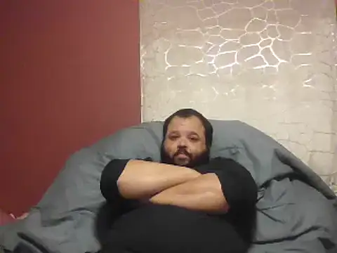 Snapshot of Strongbutgentle36 chatting on September 30, 2025, 8:19 am Strongbutgentle36 online show from September 30, 2025, 8:19 am