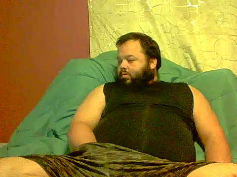 Snapshot of Strongbutgentle36 chatting on October 19, 2025, 9:10 am Strongbutgentle36 online show from October 19, 2025, 9:10 am