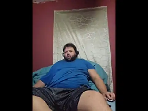 Strongbutgentle36 online show from April 20, 2026, 5:21 am