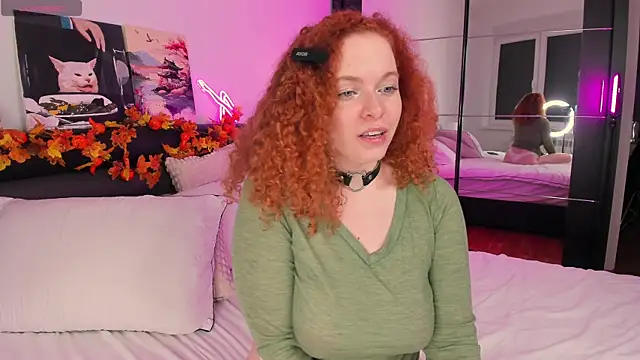 YammyPie online show from November 2, 2025, 9:06 pm