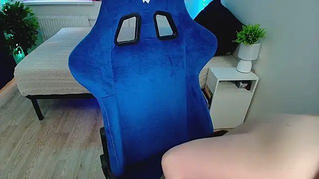 CranberryHot online show from October 1, 2025, 1:50 pm