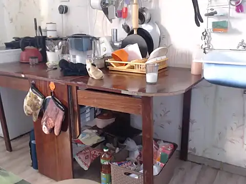 mimimi28 online show from December 30, 2024, 7:48 am