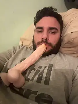 andrea92roma online show from November 10, 2025, 4:17 pm