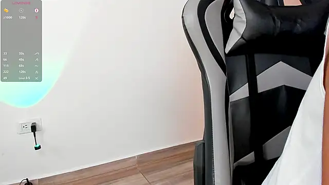 Stud samu online show from February 3, 2025, 10:43 pm