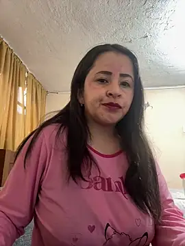 latinfemale online show from October 7, 2025, 9:12 pm