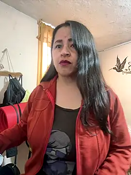 latinfemale online show from October 12, 2025, 9:47 pm