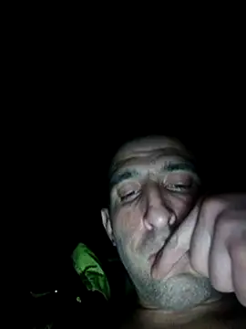 Snapshot of ZDRAVKICH chatting on December 31, 2024, 1:04 am ZDRAVKICH online show from December 31, 2024, 1:04 am