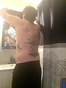 canadacockinme online show from October 27, 2025, 11:09 pm