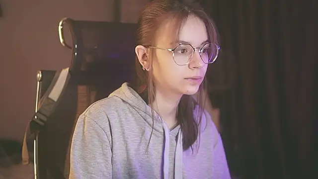 alyssa sweet online show from February 20, 2026, 5:04 am