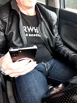 giorgio481510 online show from November 27, 2025, 6:37 am