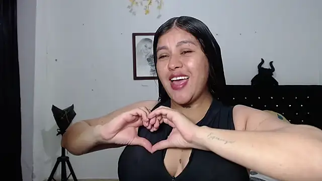 venuz mendoza20 online show from November 5, 2025, 1:33 pm