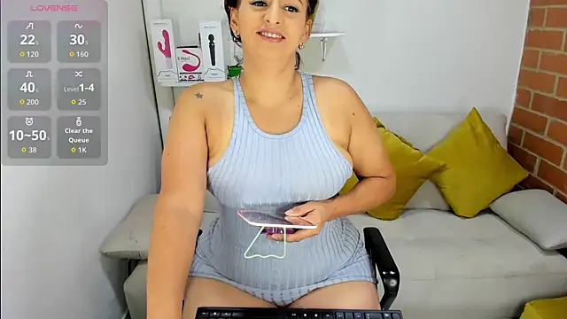 Snapshot of rukminilatin chatting on September 13, 2025, 6:35 am rukminilatin online show from September 13, 2025, 6:35 am