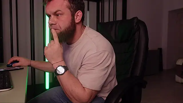 Tommy Burnz online show from January 9, 2025, 3:26 am