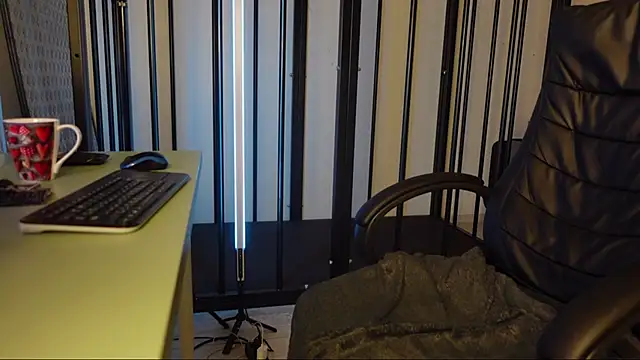 Tommy Burnz online show from January 19, 2025, 5:48 am