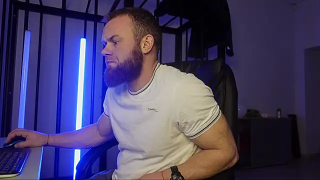 Tommy Burnz online show from January 21, 2025, 8:41 am