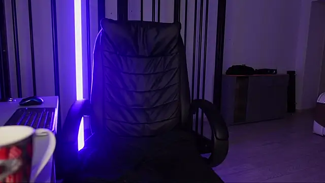 Tommy Burnz online show from February 11, 2025, 6:30 am