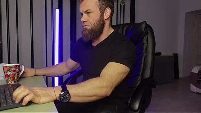 Tommy Burnz online show from February 13, 2025, 2:45 am