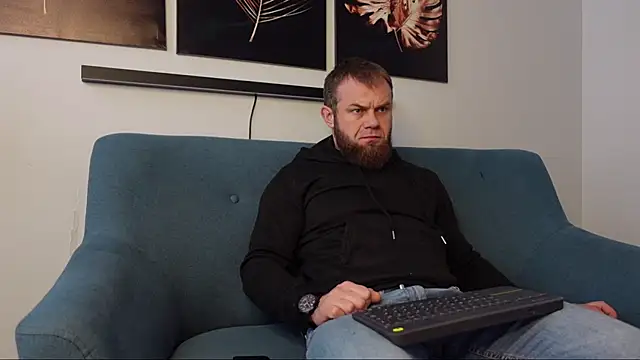 Tommy Burnz online show from February 22, 2025, 9:12 am