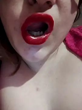 Snapshot of SWEETLUNA077 chatting on January 9, 2026, 8:32 pm SWEETLUNA077 online show from January 9, 2026, 8:32 pm